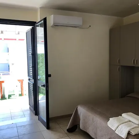 펜션 Coste Del Salento 산포카